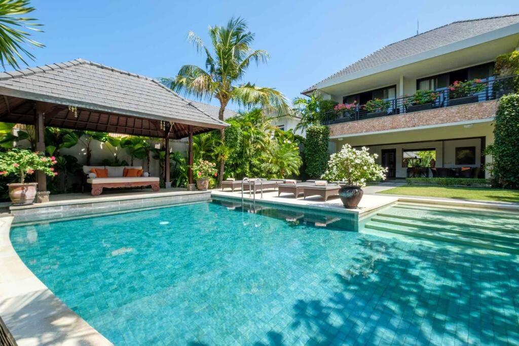 Kejora Beachfront Estate Sanur -Stunning Villa Eleven Eksteriør billede