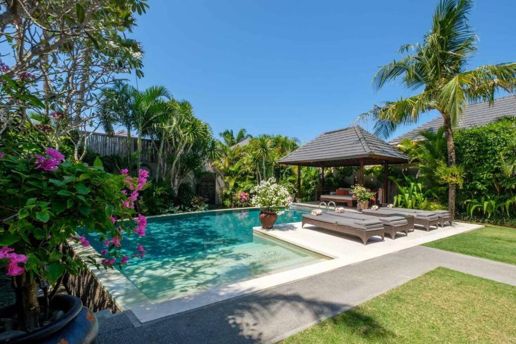 Kejora Beachfront Estate Sanur -Stunning Villa Eleven Eksteriør billede